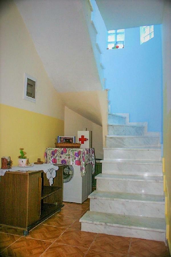 Vanna'S Holiday House Ierissos Exterior foto
